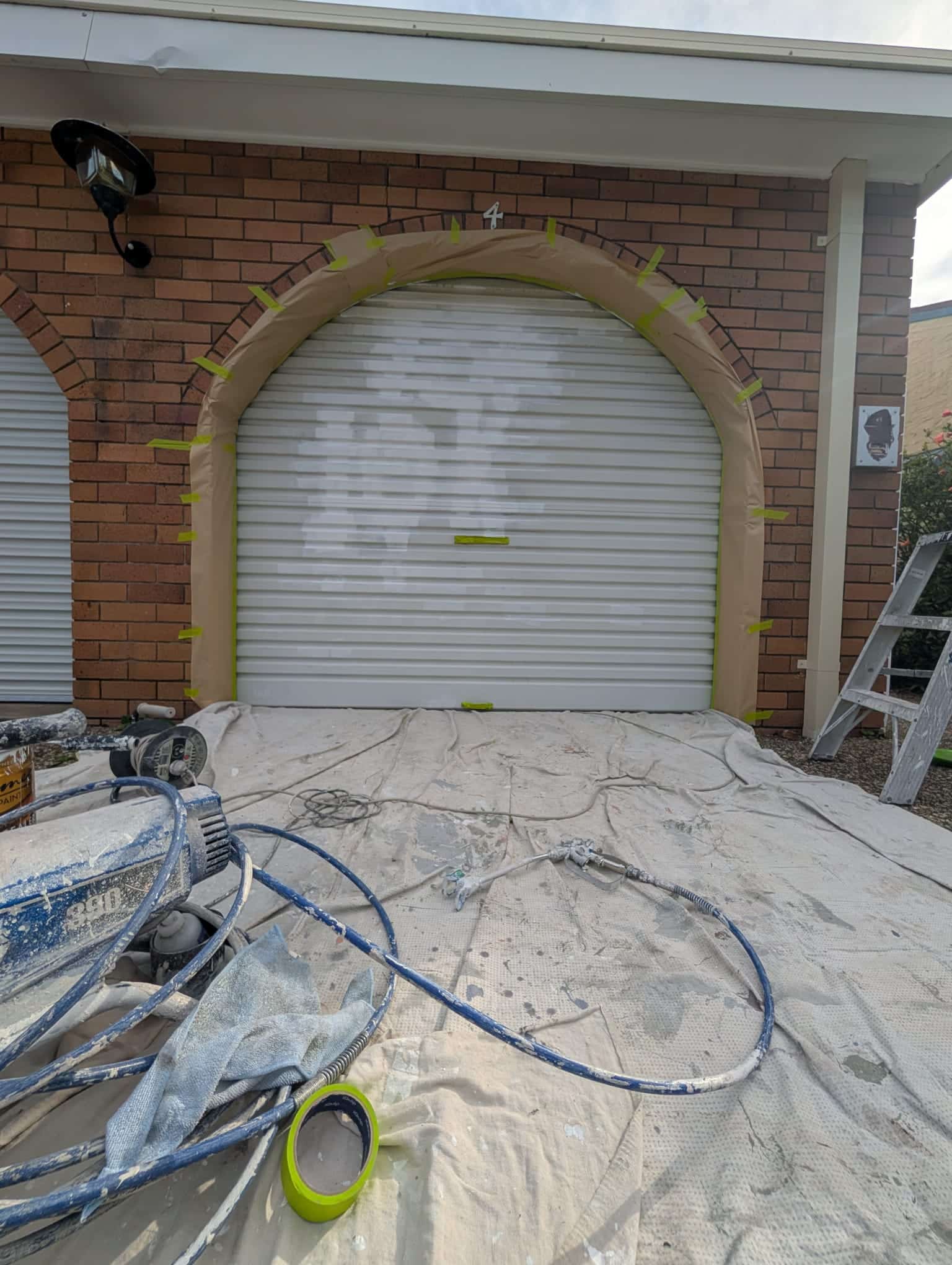 broadbeach water garage door painting